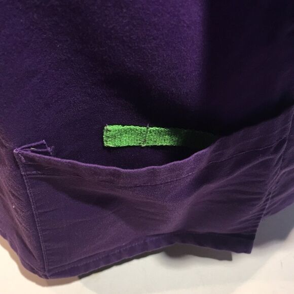 Crocs Purple Scrub Top Extra Small - Picture 8 of 13